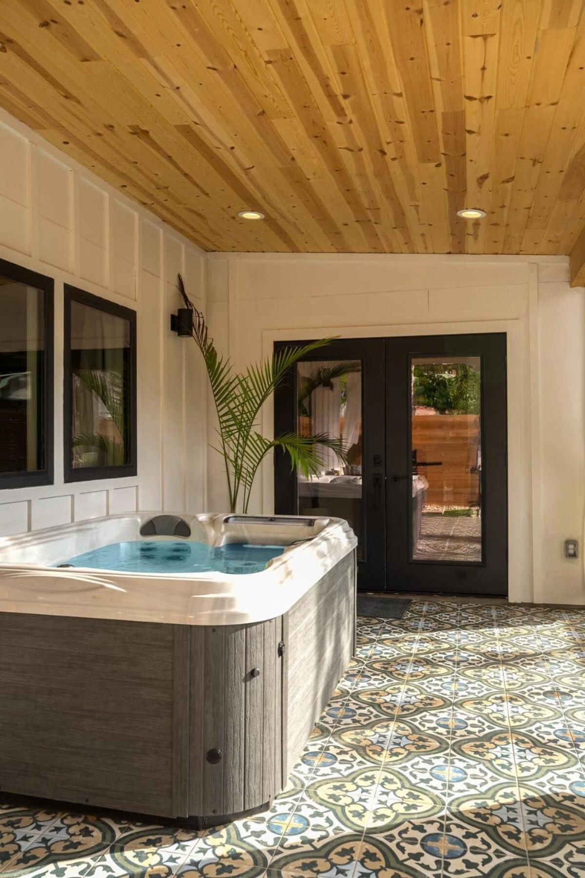Petit Paradis Studio With Hot Tub Fredericksburg Dış mekan fotoğraf